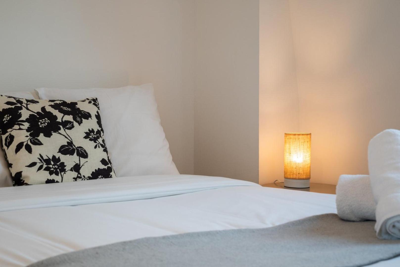 Charming 2-Bedroom Apartment At Croise Laroche Marcq-en-Baroeul Ngoại thất bức ảnh